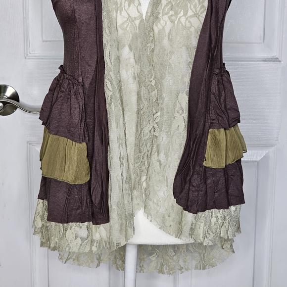 Buckle Brand Vest Brown Pink Lace Ruffles Medium - Picture 3 of 14